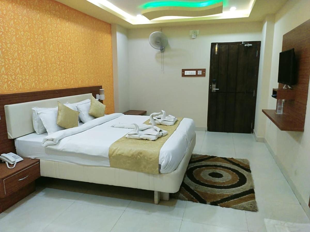 Bensen Hotel Пури Екстериор снимка